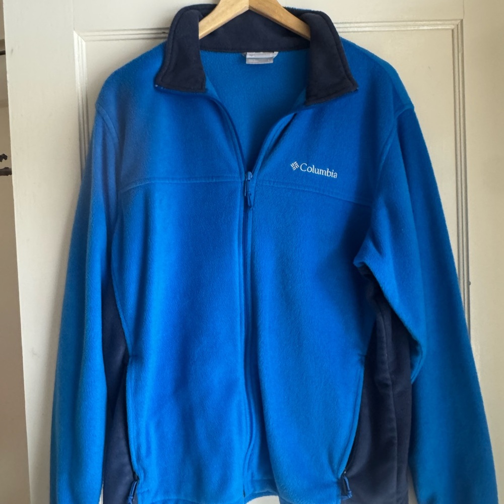 Columbia Navy and Blue Fleece Jacket